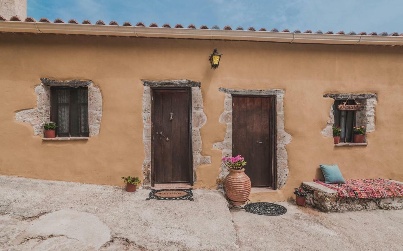 La Casa Di Nonna Guest House Korithion Exterior photo