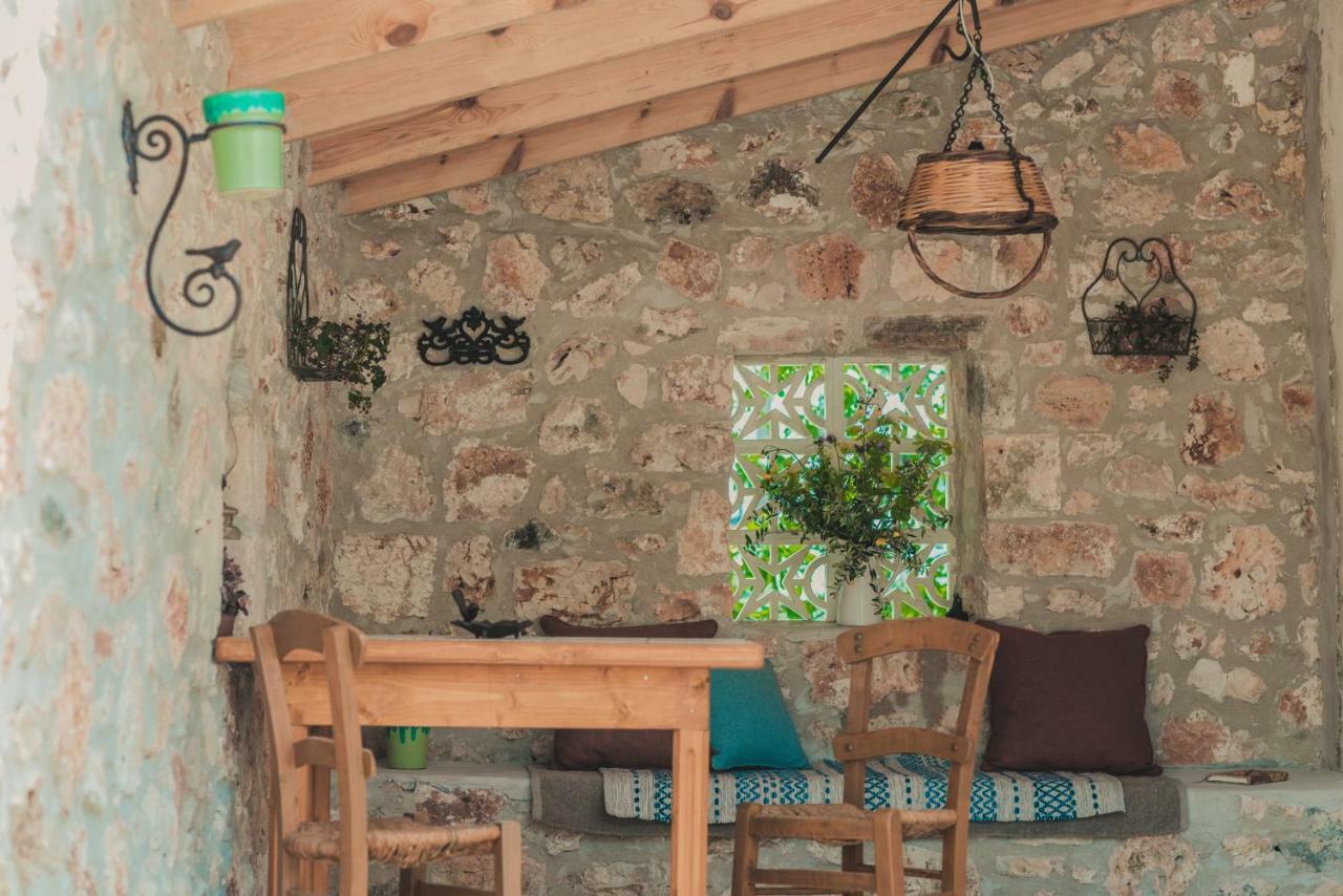 La Casa Di Nonna Guest House Korithion Exterior photo