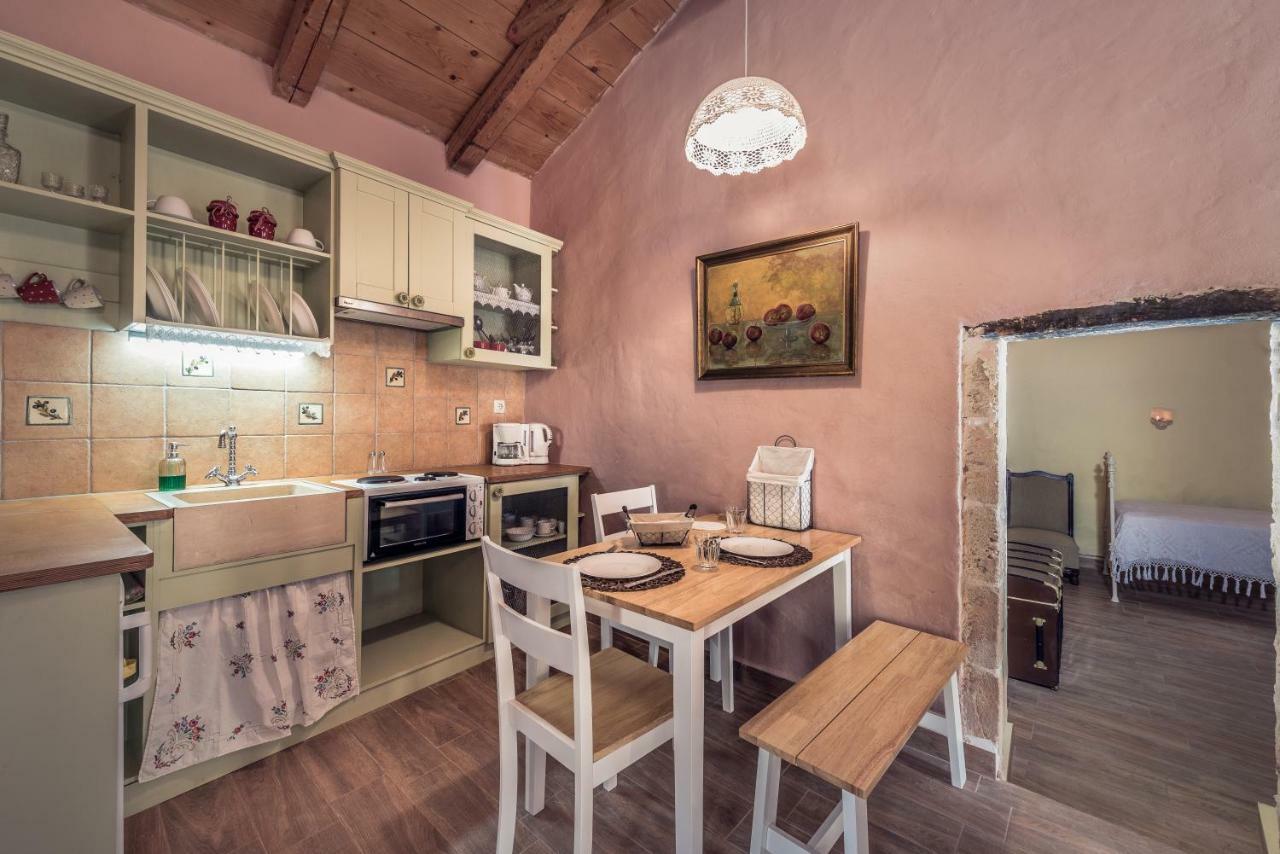 La Casa Di Nonna Guest House Korithion Exterior photo