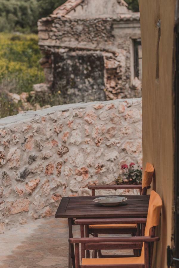 La Casa Di Nonna Guest House Korithion Exterior photo